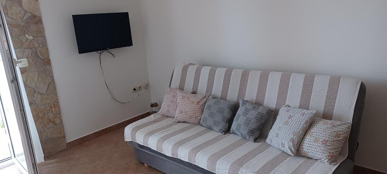 Apartments Vesna Nova Vas  المظهر الخارجي الصورة