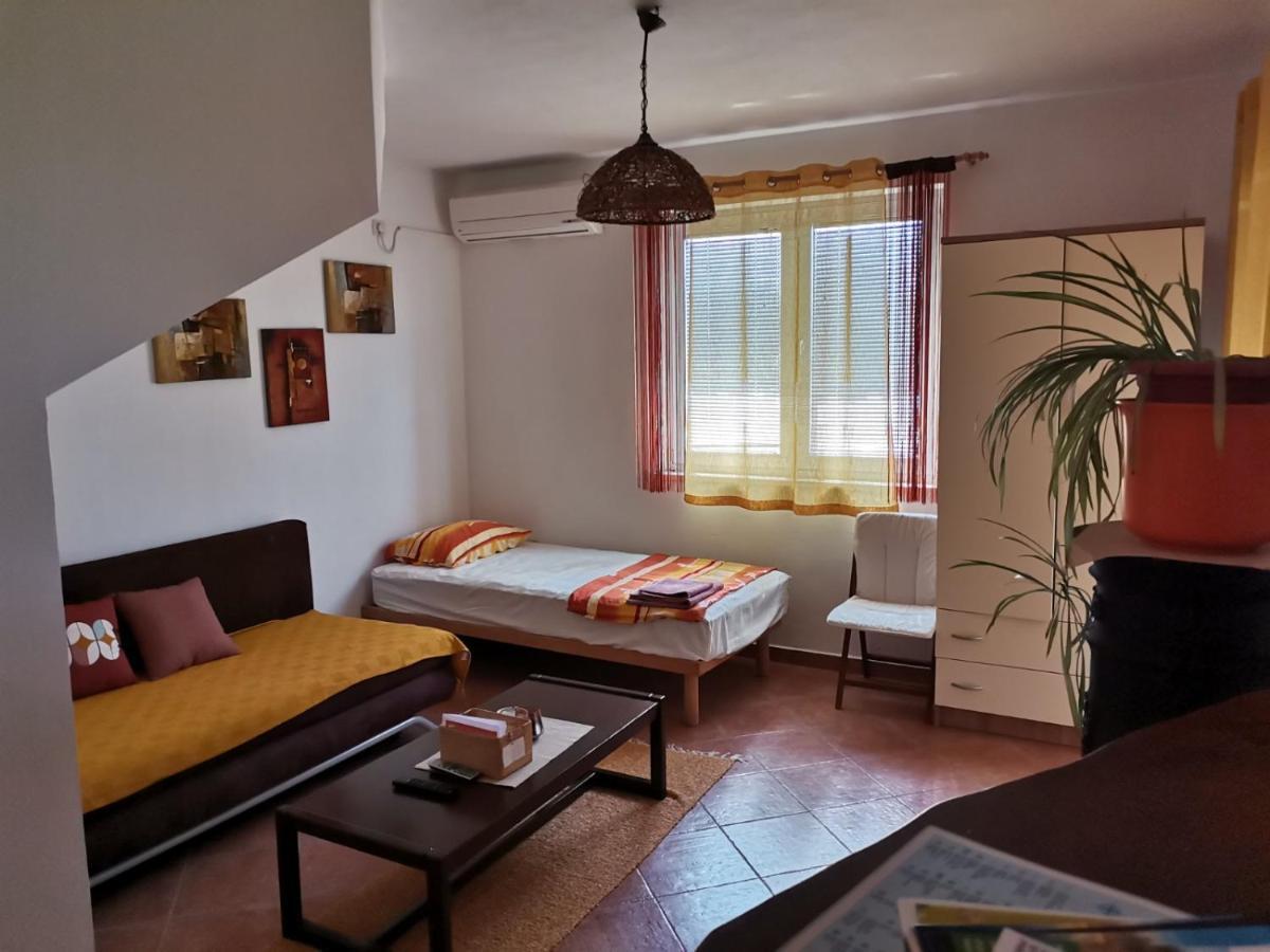 Apartments Vesna Nova Vas  المظهر الخارجي الصورة