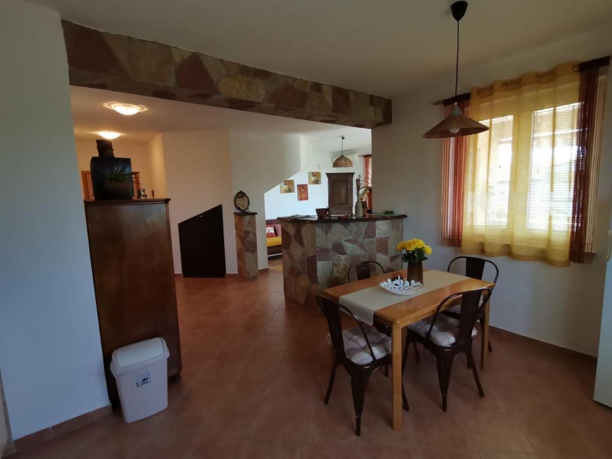 Apartments Vesna Nova Vas  المظهر الخارجي الصورة