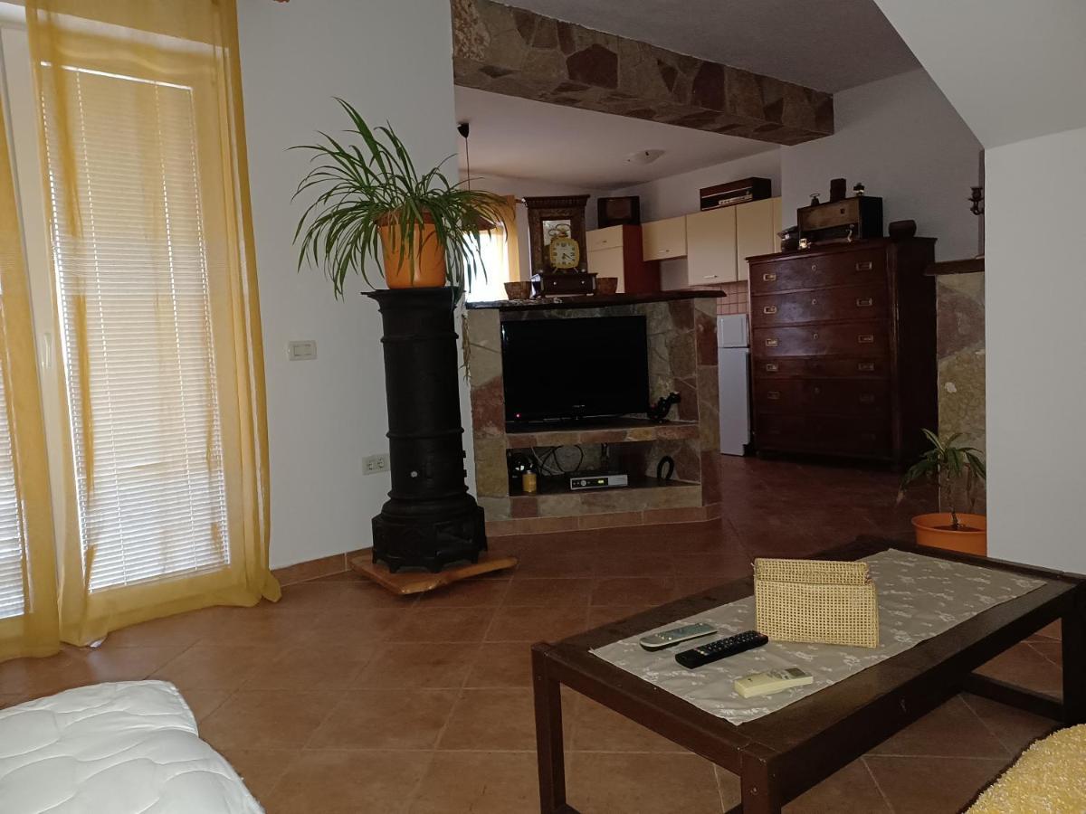 Apartments Vesna Nova Vas  المظهر الخارجي الصورة